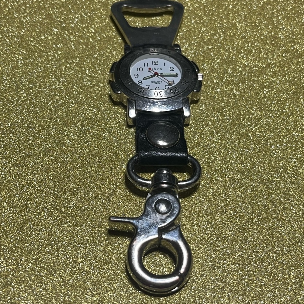 Eikon keychain watch